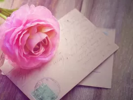 Las mejores frases para tu carta de besos: más de 150 opciones de amor